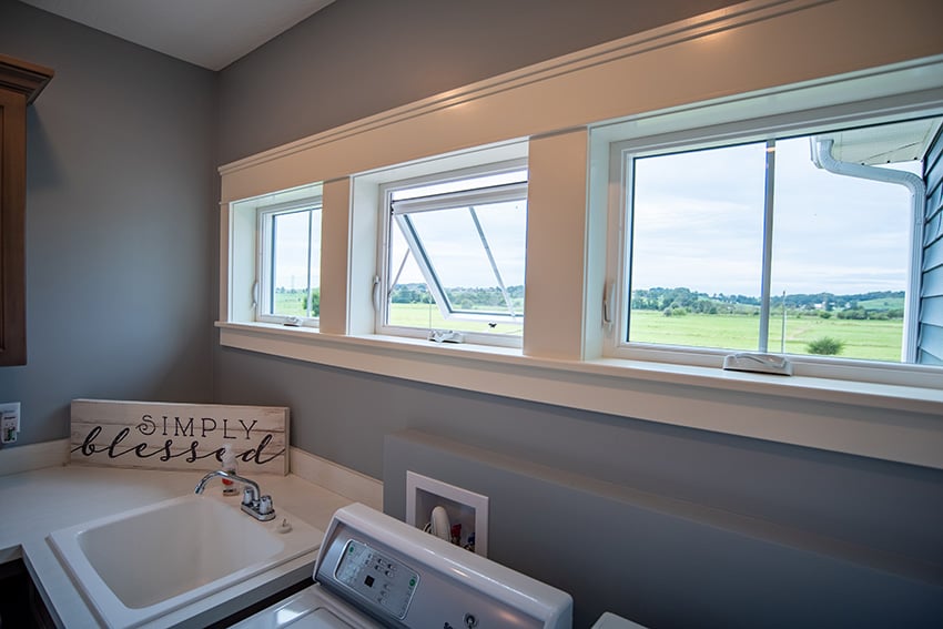 awning window